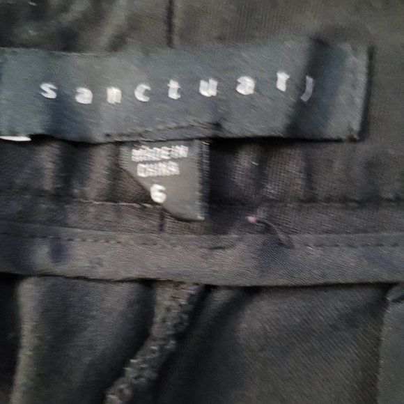 Sanctuary Flat Front Slim Leg Pants Size 6 EUC! - Picture 3 of 9